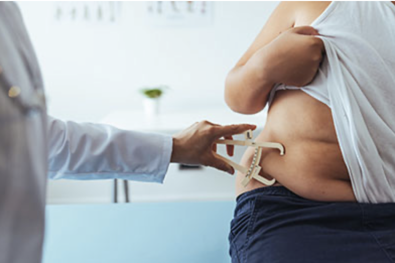 Doctor Alonso Poza: “La salud mental puede influir de manera significativa en el desarrollo de la obesidad”