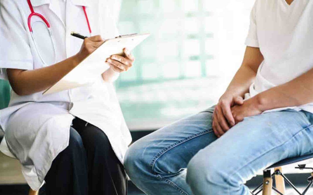 Riesgos y beneficios de la vasectomía, según el doctor Peinado